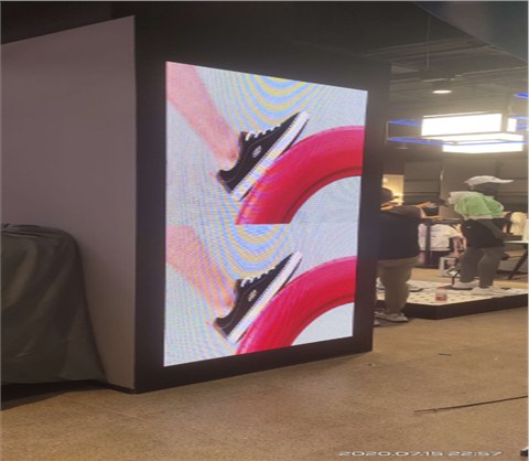 之心城斯凱奇室內P3