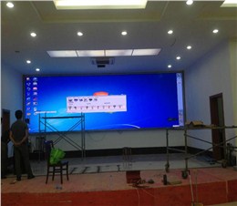 部隊(duì)室內(nèi)P3