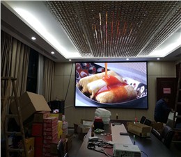 恰恰瓜子室內(nèi)2.5