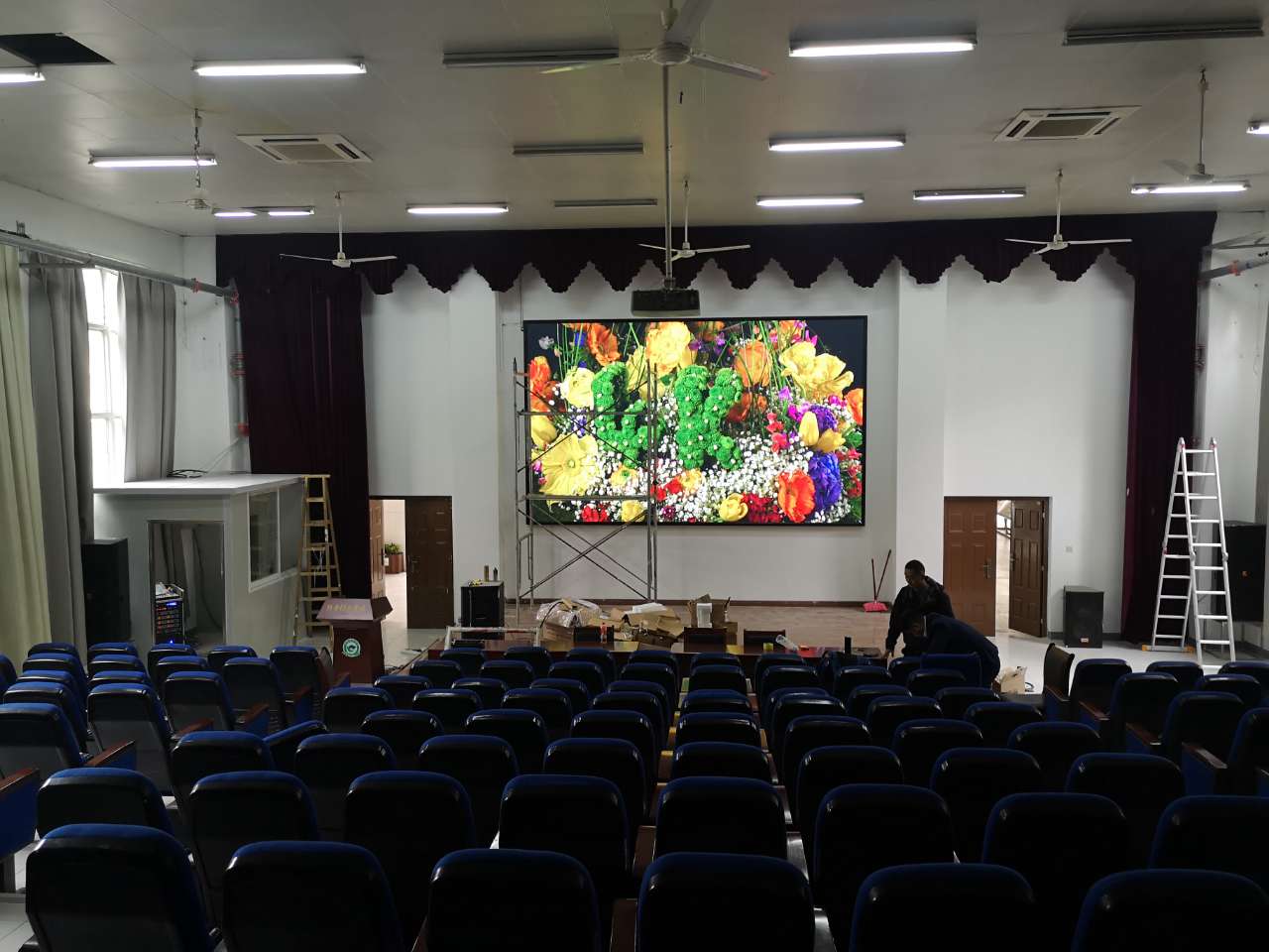 阿奎利亞學(xué)校2.5.jpg 阿奎利亞學(xué)校2.5.jpg