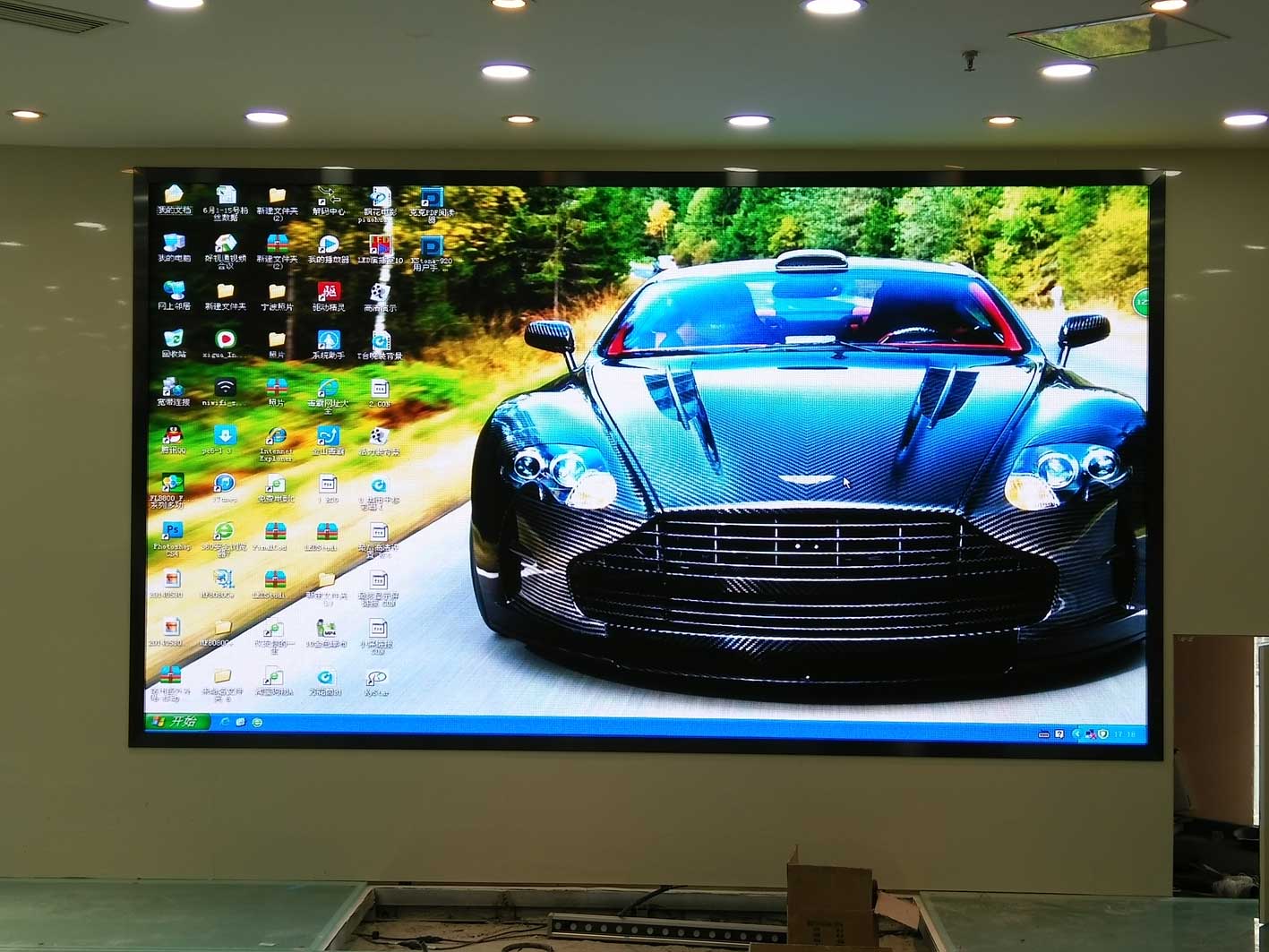 迪信通P3室內(nèi)全彩屏 迪信通P3室內(nèi)全彩屏