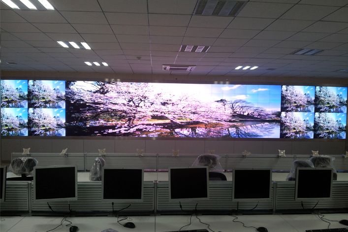 移動(dòng)通信P1.6全彩顯示屏 移動(dòng)通信P1.6全彩顯示屏