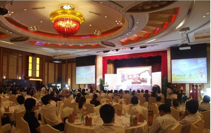 永和大酒店室內(nèi)全彩屏